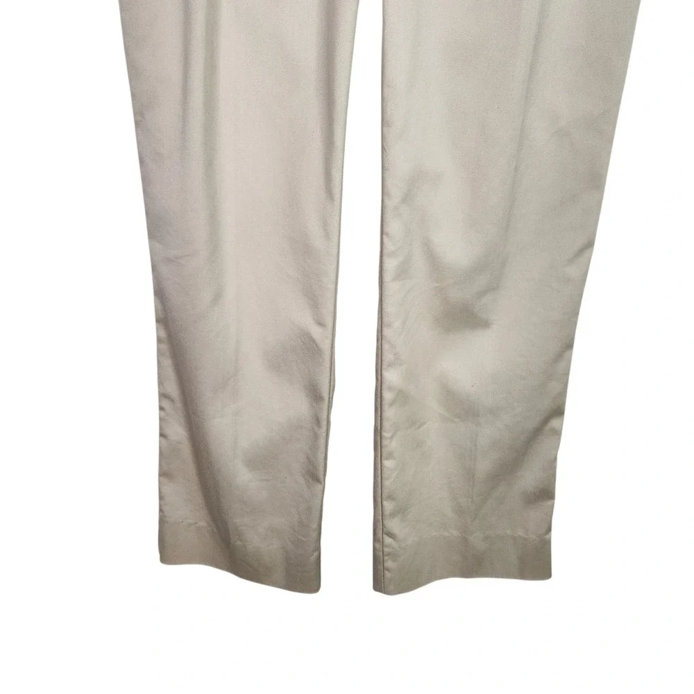 St. John Sport classic khaki